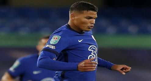 رسميا.. تشيلسي يجدد عقد تياجو سيلفا 